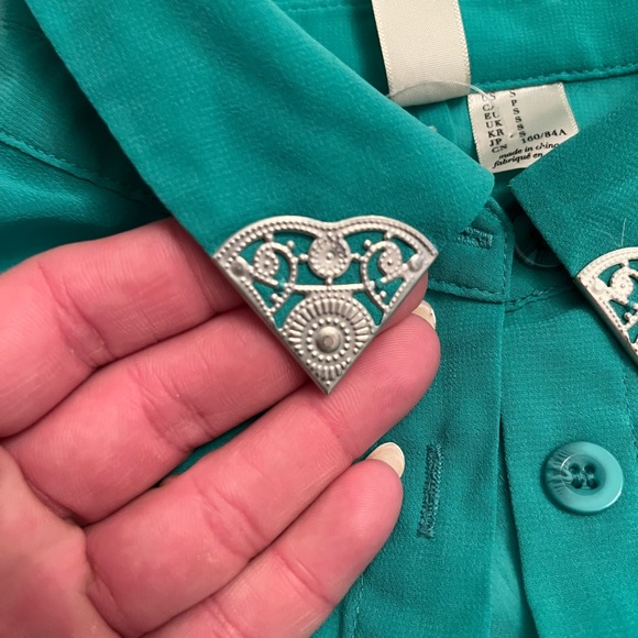 FOREVER 21 Sleeveless Top - 4 for $30 -26 - Picture 3 of 5